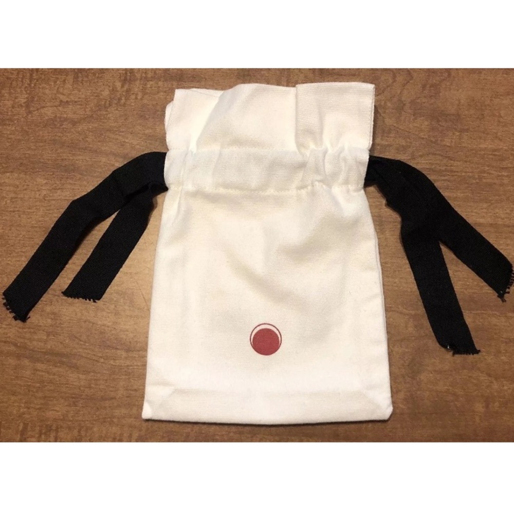Beauty Heroes White Thick Cotton Drawstring Travel Makeup Bag ~ Brand New!! ❤️
